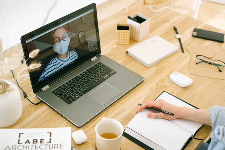 Comment créer l'espace idéal pour travailler à domicile ?