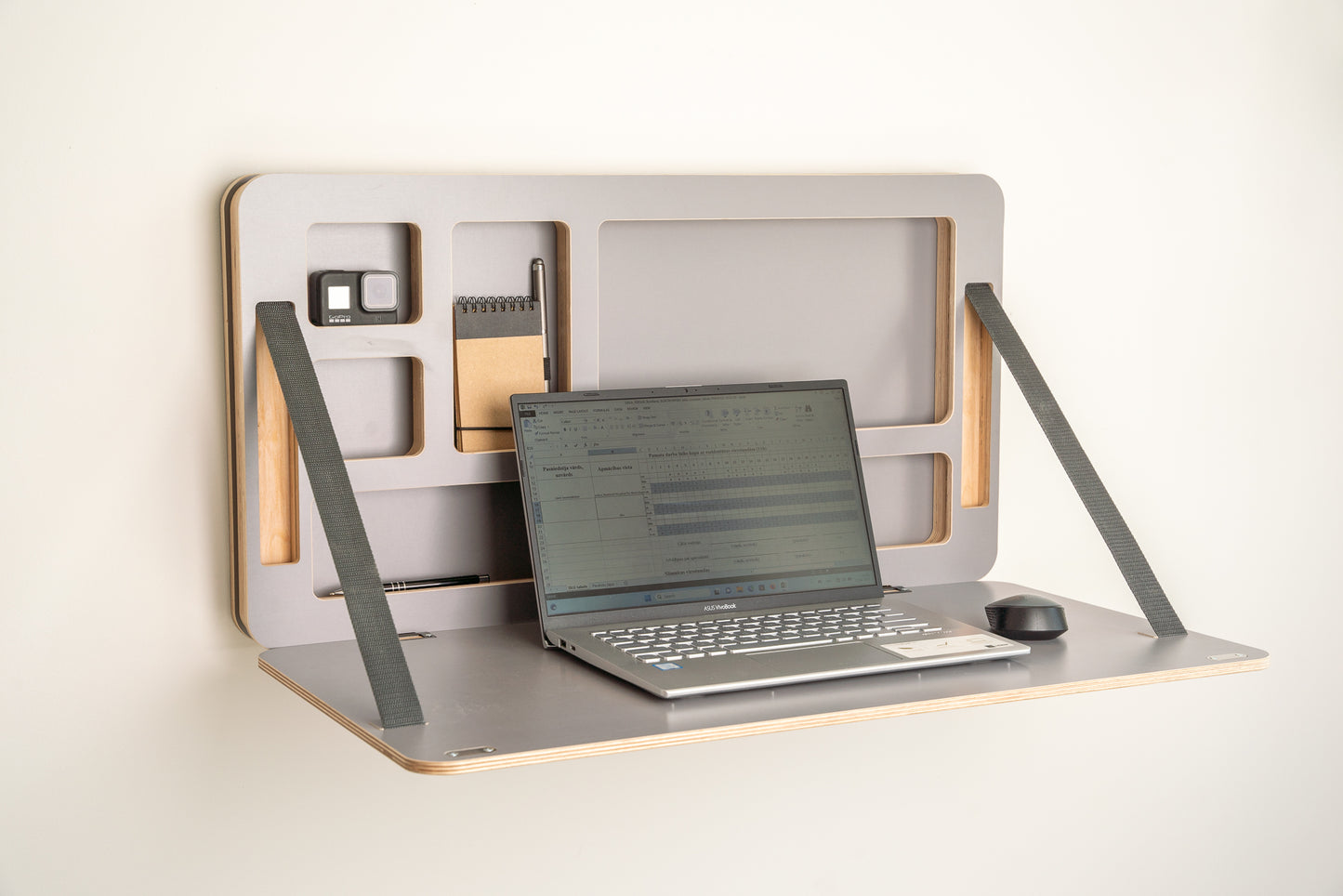 Bureau mural gain de place - Smart Desk