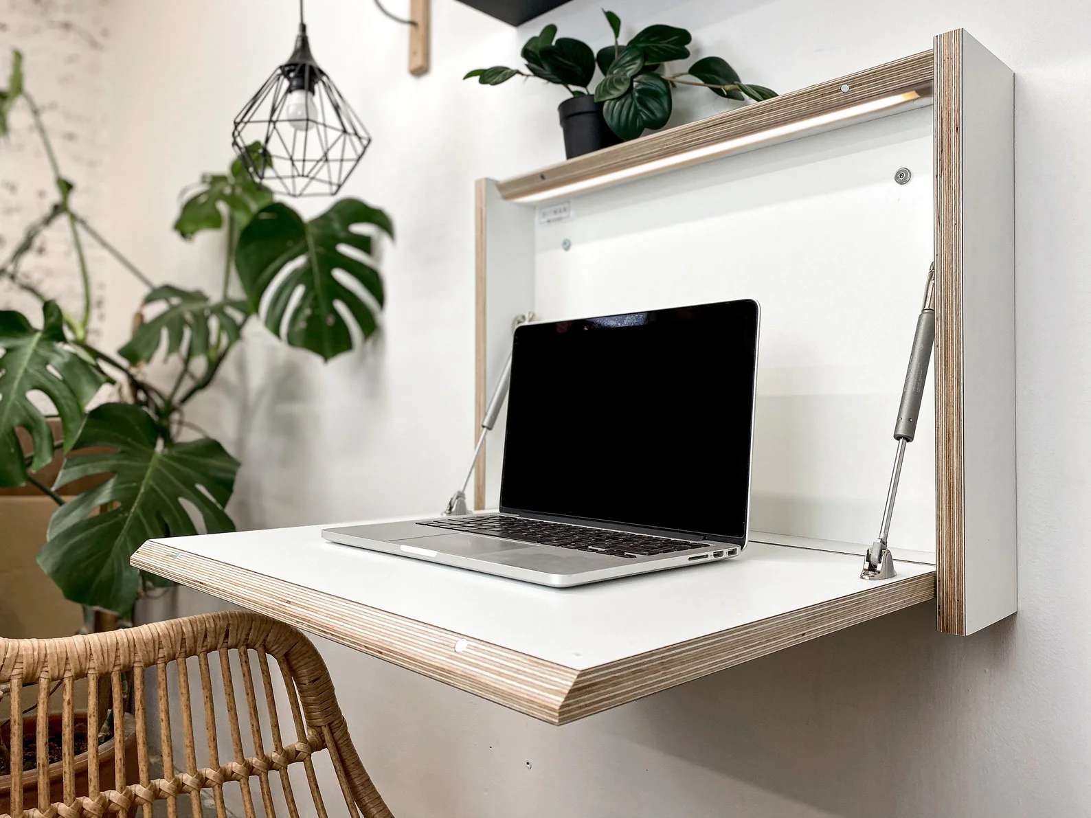 Compact - Bureau rétractable