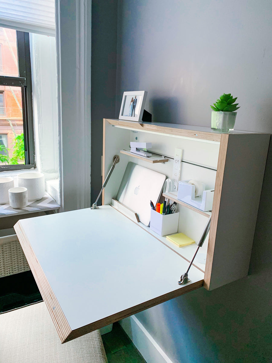 Photo client – Signature – Bureau mural avec rangement