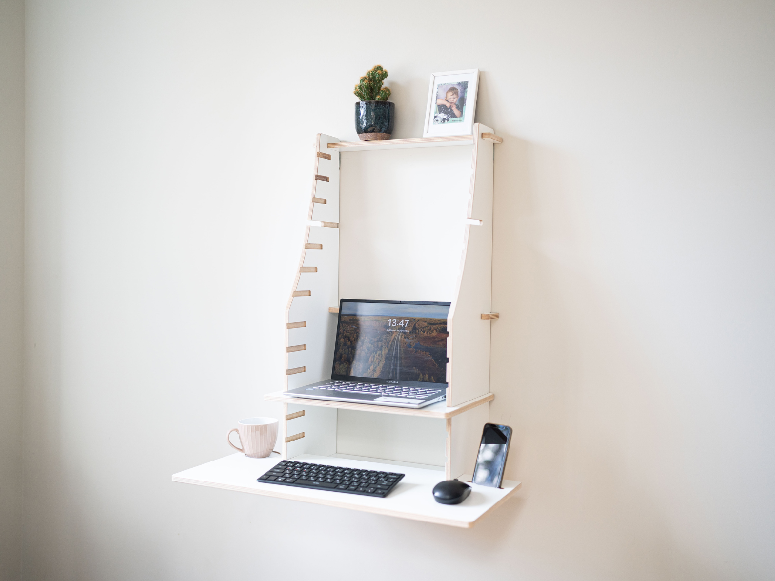 Easy Desk - Petit - Bureau mural en bois de bouleau