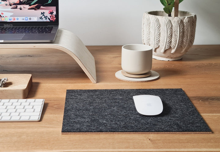 Petit tapis de souris - Feutre de laine noir